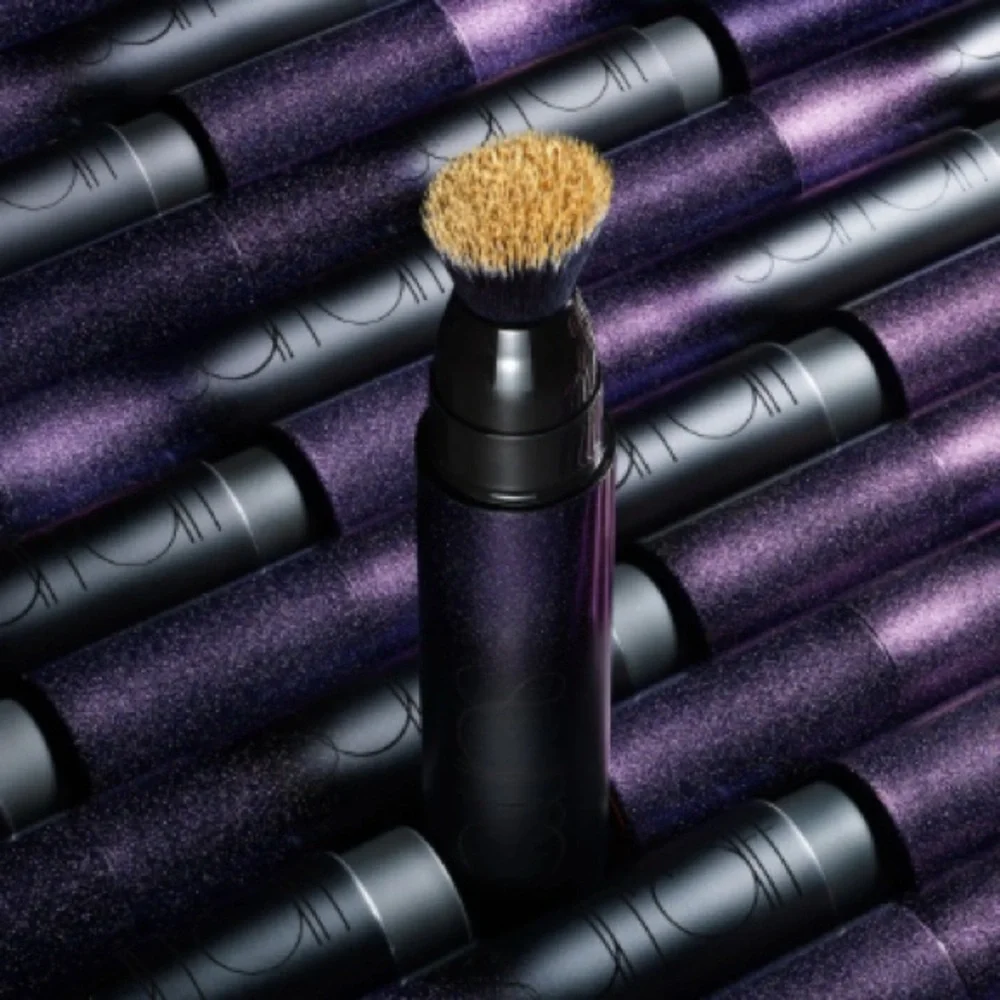 SURRATT SURREAL SKIN FOUNDATION WAND SHADE 8 MEDIUM/YELLOW NEW IN BOX